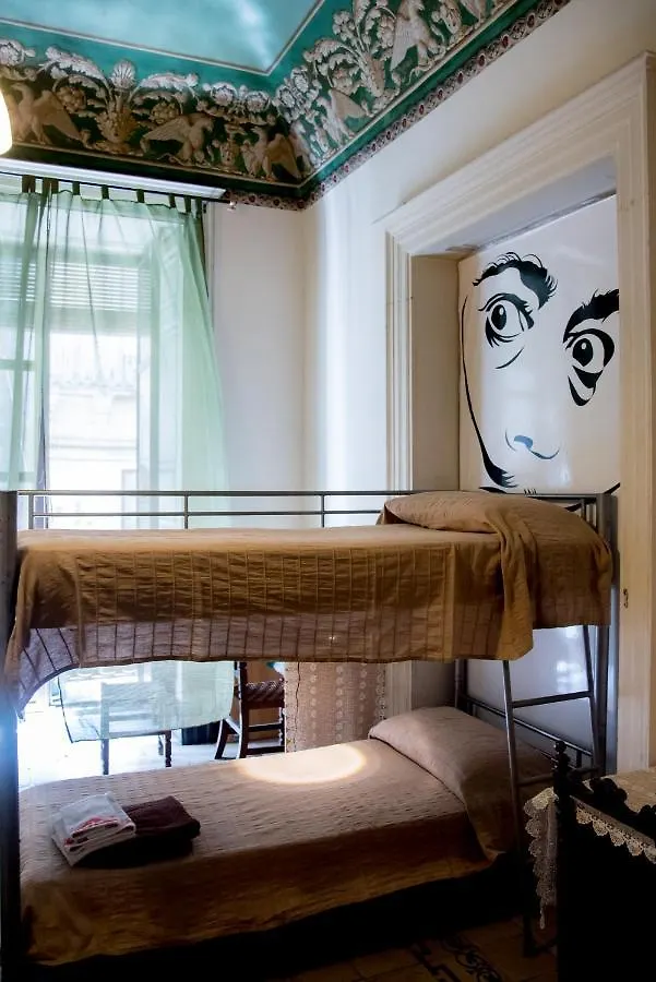 Landolinas Room Catania Bed & Breakfast