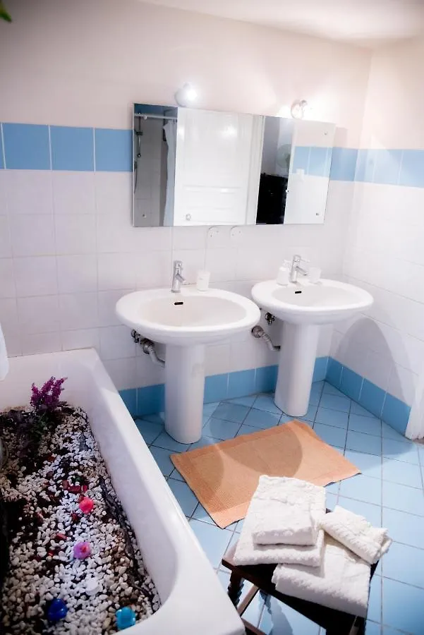 Bed & Breakfast Landolinas Room Catania Italy